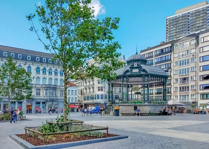 Gorgeous Apartment In Oostende With Wifi